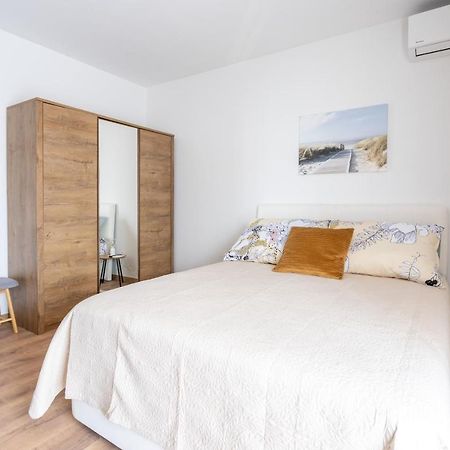 Alto 1 Studio Apartment 罗维尼 外观 照片