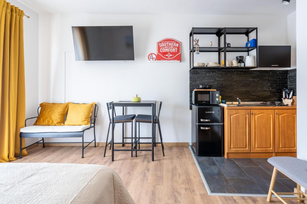 Alto 1 Studio Apartment 罗维尼 外观 照片